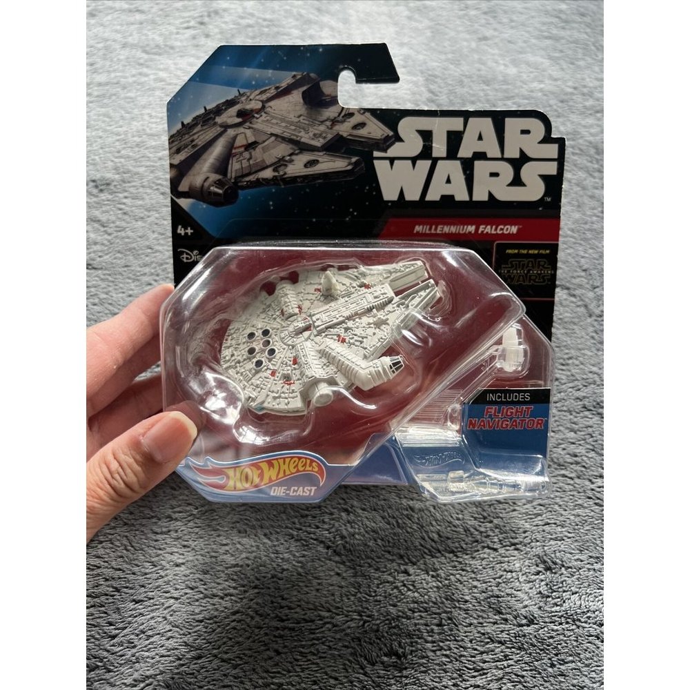Hot Wheels Star Wars Force Awakens Millennium Falcon Flight Navigator - Picture 7 of 8